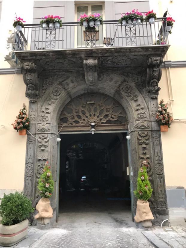 Varriale House Parking Free Small Car Napoli Ngoại thất bức ảnh
