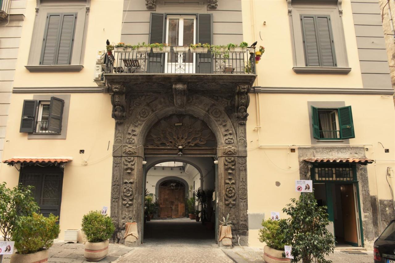 Varriale House Parking Free Small Car Napoli Ngoại thất bức ảnh