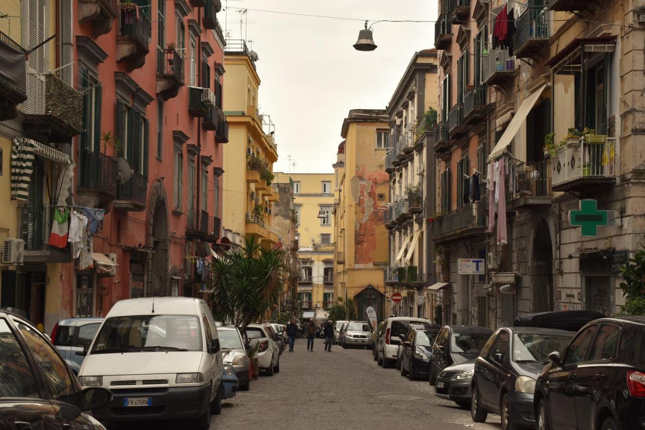 Varriale House Parking Free Small Car Napoli Ngoại thất bức ảnh