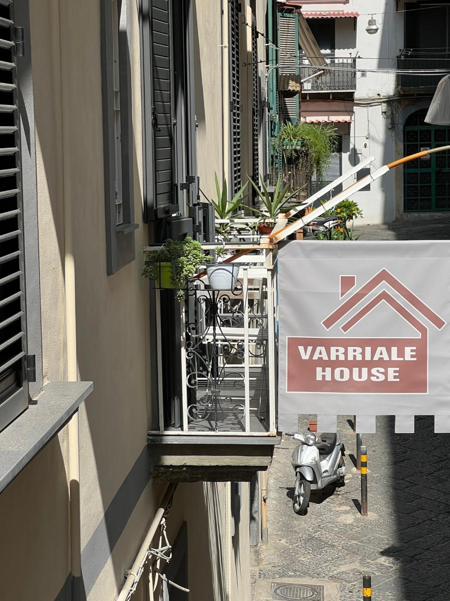 Varriale House Parking Free Small Car Napoli Ngoại thất bức ảnh