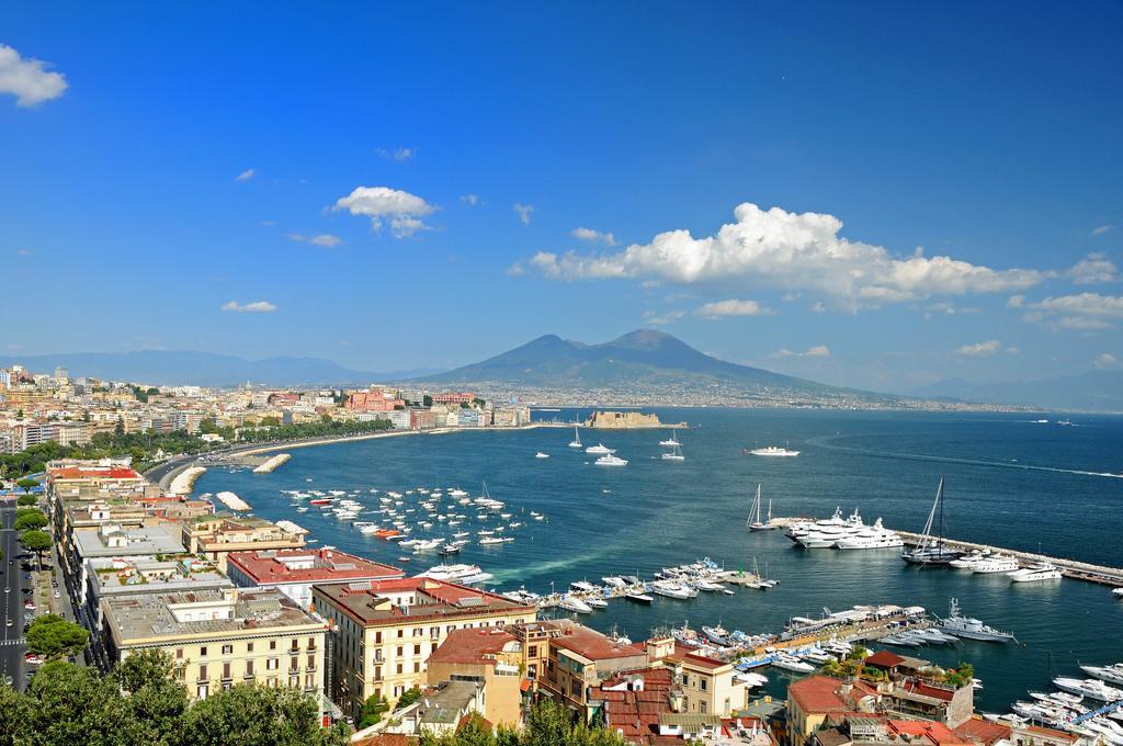 Varriale House Parking Free Small Car Napoli Ngoại thất bức ảnh